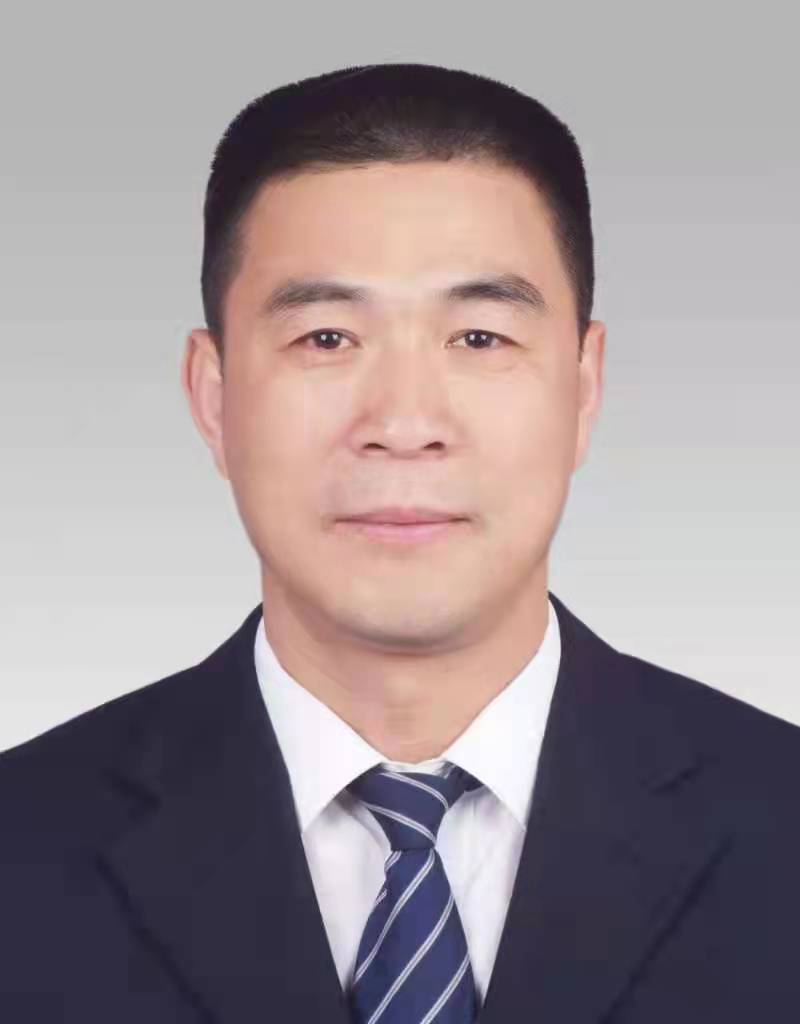 8.黄仕华.jpg